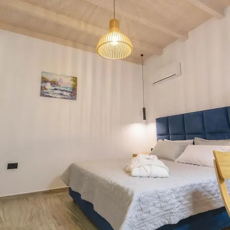 Akea Villa *