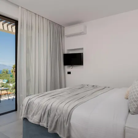 Villa Akea *